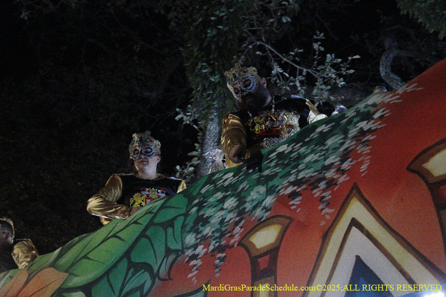 Krwew-of-King-Arthur-002968