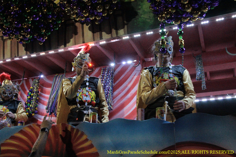 Krwew-of-King-Arthur-002977