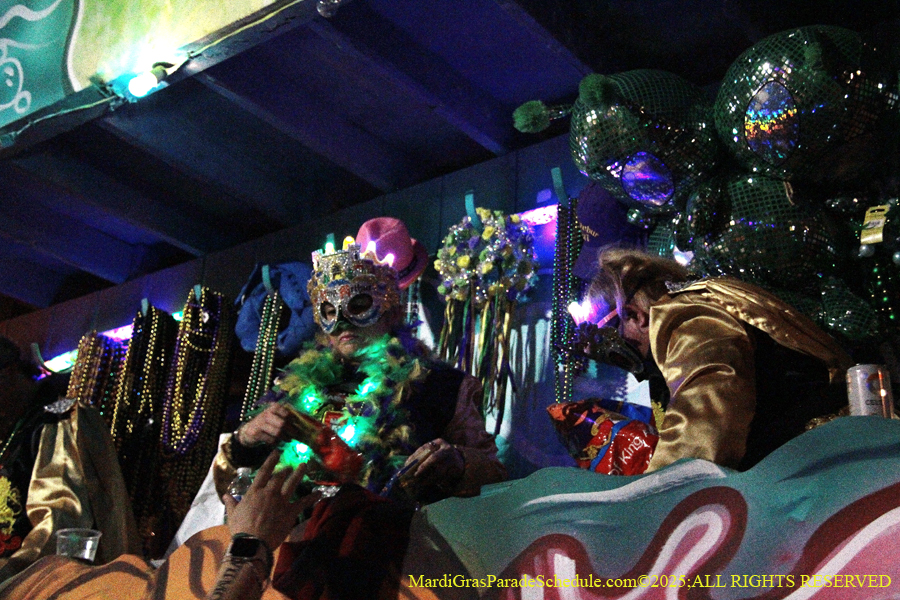 Krwew-of-King-Arthur-002989