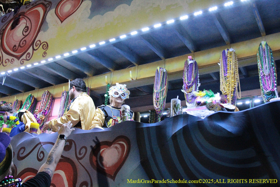 Krwew-of-King-Arthur-002995