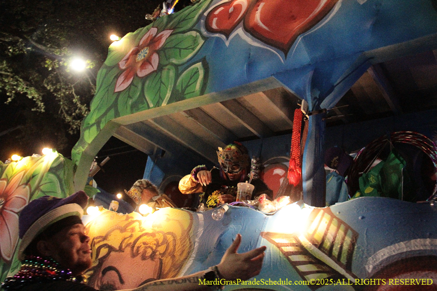 Krwew-of-King-Arthur-003001