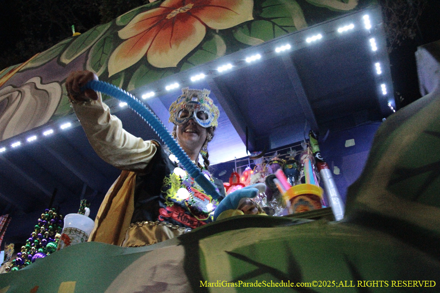 Krwew-of-King-Arthur-003019