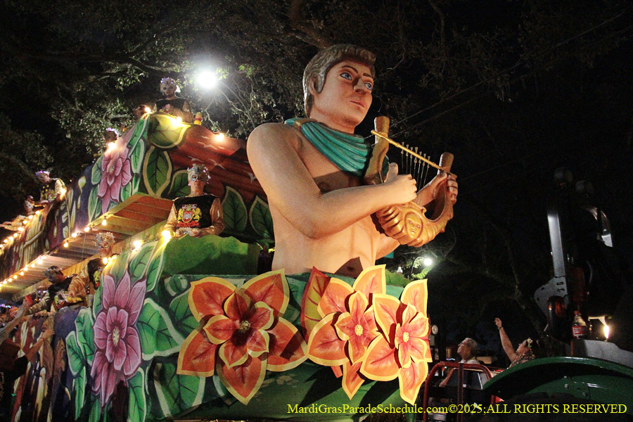 Krwew-of-King-Arthur-003021