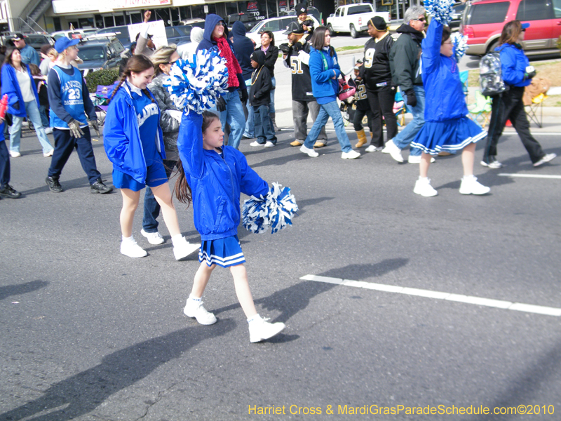 Krewe-of-Little-Rascals-Metairie-Mardi-Gras-Childrens-Parade-7041