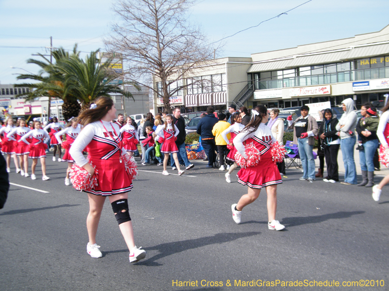 Krewe-of-Little-Rascals-Metairie-Mardi-Gras-Childrens-Parade-7045