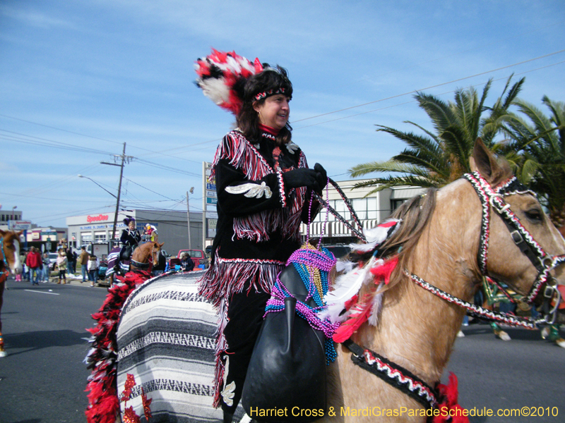 Krewe-of-Little-Rascals-Metairie-Mardi-Gras-Childrens-Parade-7058