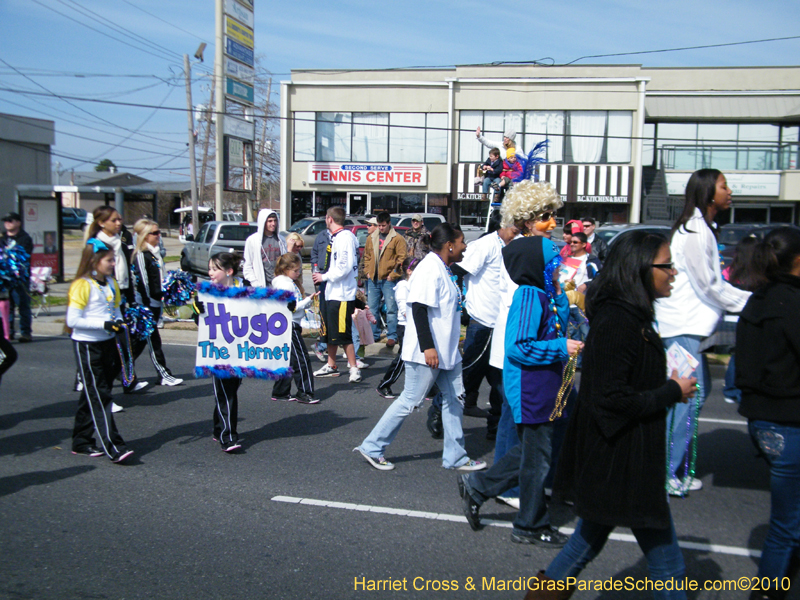 Krewe-of-Little-Rascals-Metairie-Mardi-Gras-Childrens-Parade-7067