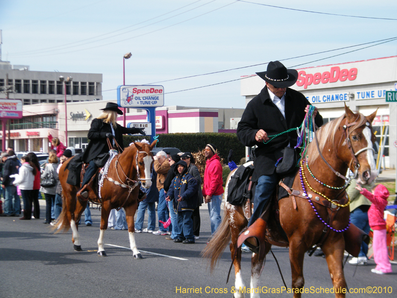 Krewe-of-Little-Rascals-Metairie-Mardi-Gras-Childrens-Parade-7070