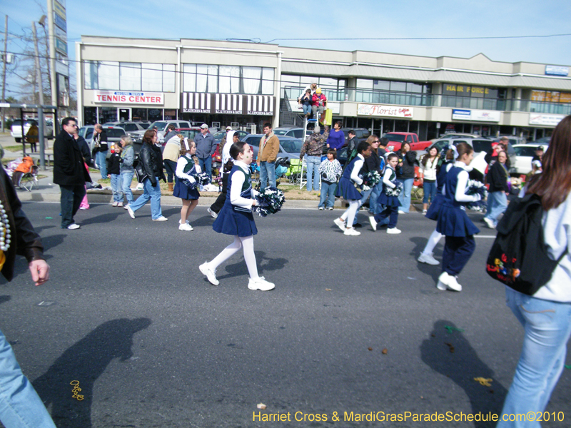 Krewe-of-Little-Rascals-Metairie-Mardi-Gras-Childrens-Parade-7083