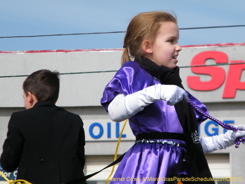 Krewe-of-Little-Rascals-Metairie-Mardi-Gras-Childrens-Parade-7089