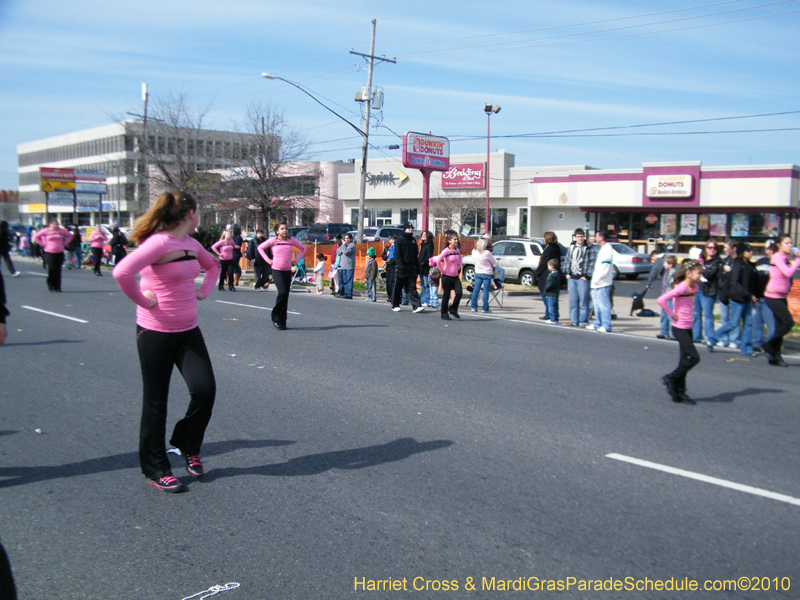 Krewe-of-Little-Rascals-Metairie-Mardi-Gras-Childrens-Parade-7102
