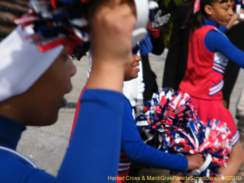 Krewe-of-Little-Rascals-Metairie-Mardi-Gras-Childrens-Parade-7118
