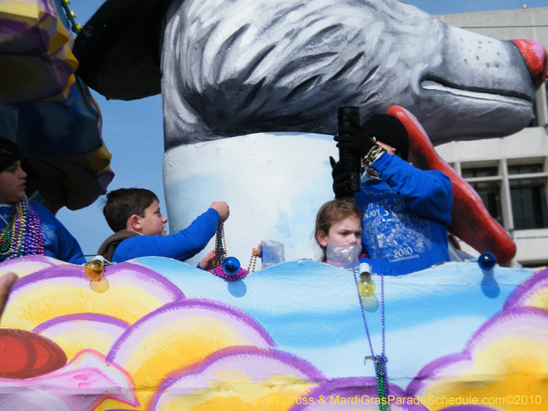 Krewe-of-Little-Rascals-Metairie-Mardi-Gras-Childrens-Parade-7131