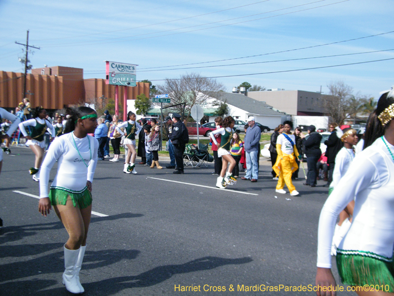 Krewe-of-Little-Rascals-Metairie-Mardi-Gras-Childrens-Parade-7135