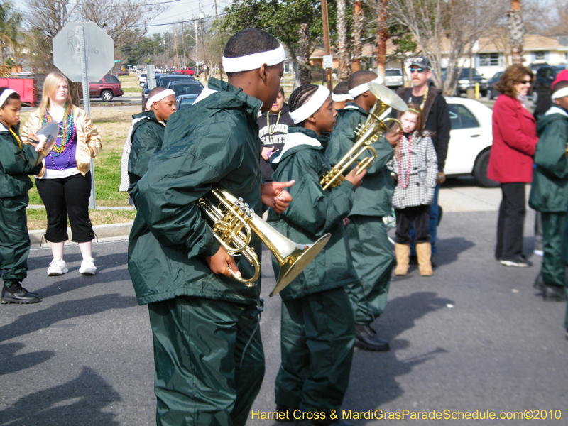 Krewe-of-Little-Rascals-Metairie-Mardi-Gras-Childrens-Parade-7140