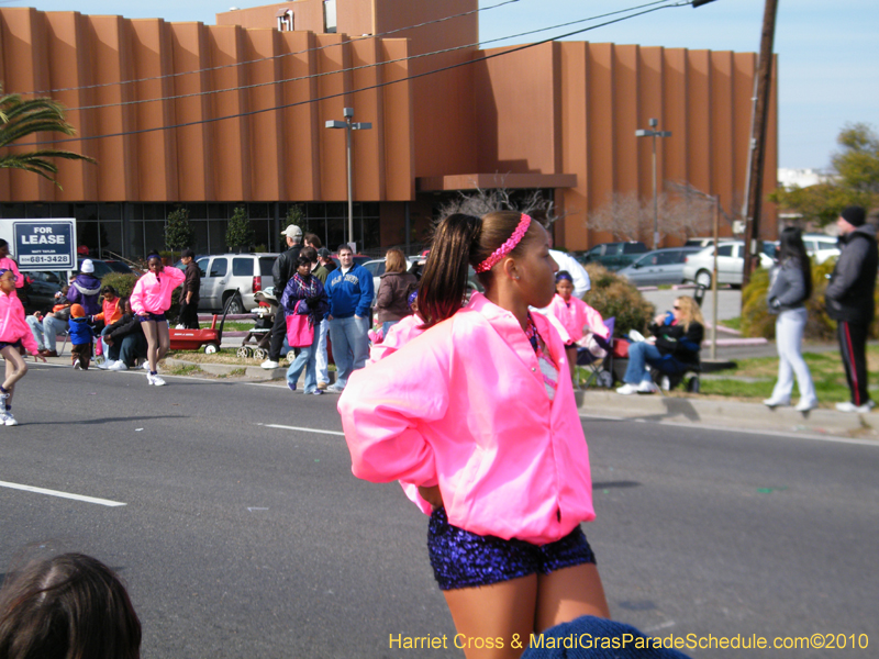 Krewe-of-Little-Rascals-Metairie-Mardi-Gras-Childrens-Parade-7143