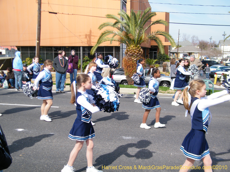 Krewe-of-Little-Rascals-Metairie-Mardi-Gras-Childrens-Parade-7161