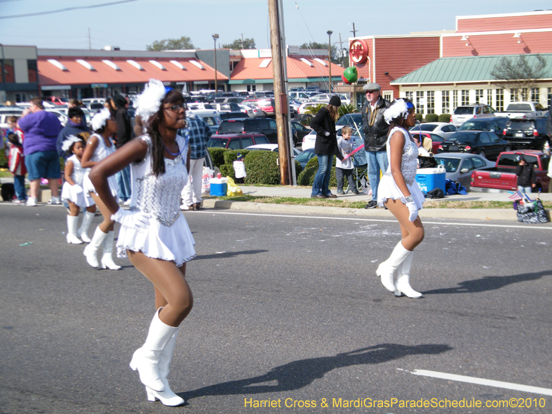 Krewe-of-Little-Rascals-Metairie-Mardi-Gras-Childrens-Parade-7167
