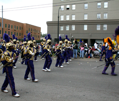 Krewe-of-Mid-City-Mardi-Gras-2008-New-Orleans-0049