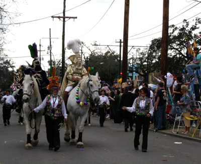 Krewe-of-Mid-City-Mardi-Gras-2008-New-Orleans-0055