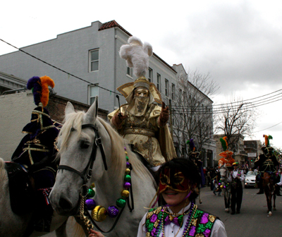 Krewe-of-Mid-City-Mardi-Gras-2008-New-Orleans-0057