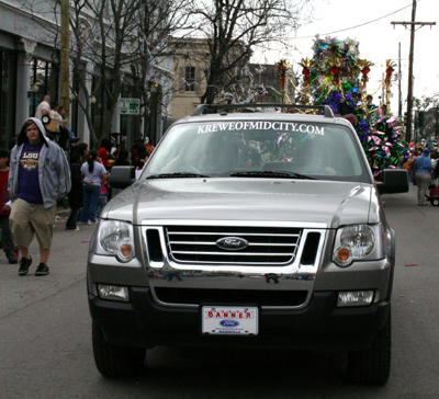 Krewe-of-Mid-City-Mardi-Gras-2008-New-Orleans-0064