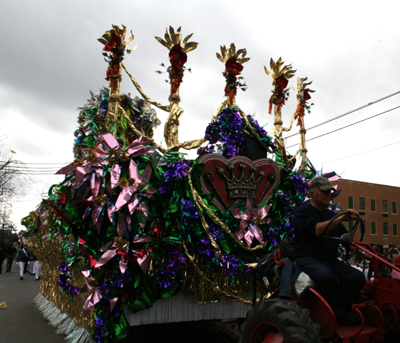 Krewe-of-Mid-City-Mardi-Gras-2008-New-Orleans-0070