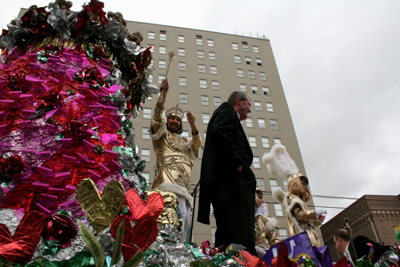 Krewe-of-Mid-City-Mardi-Gras-2008-New-Orleans-0082