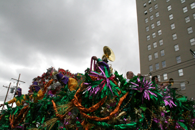 Krewe-of-Mid-City-Mardi-Gras-2008-New-Orleans-0086