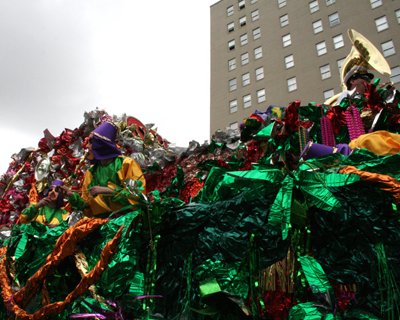 Krewe-of-Mid-City-Mardi-Gras-2008-New-Orleans-0088