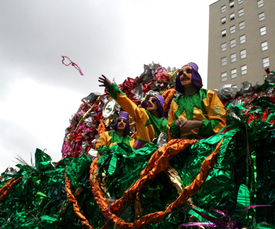Krewe-of-Mid-City-Mardi-Gras-2008-New-Orleans-0089