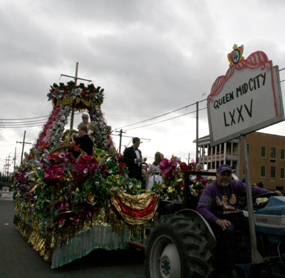 Krewe-of-Mid-City-Mardi-Gras-2008-New-Orleans-0090