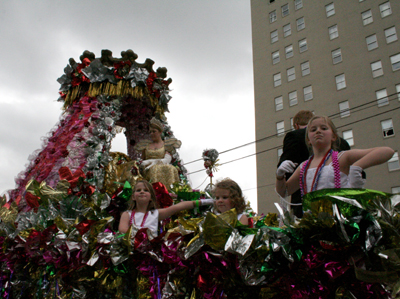 Krewe-of-Mid-City-Mardi-Gras-2008-New-Orleans-0094