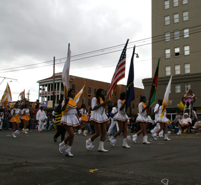 Krewe-of-Mid-City-Mardi-Gras-2008-New-Orleans-0098