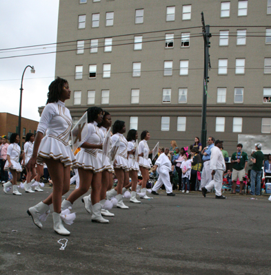 Krewe-of-Mid-City-Mardi-Gras-2008-New-Orleans-0108