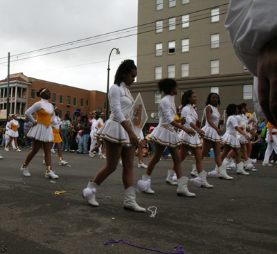 Krewe-of-Mid-City-Mardi-Gras-2008-New-Orleans-0110