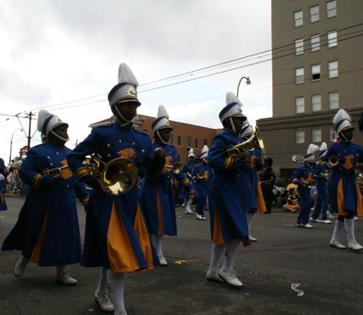 Krewe-of-Mid-City-Mardi-Gras-2008-New-Orleans-0138