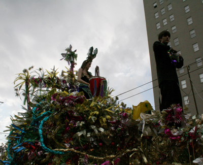 Krewe-of-Mid-City-Mardi-Gras-2008-New-Orleans-0157