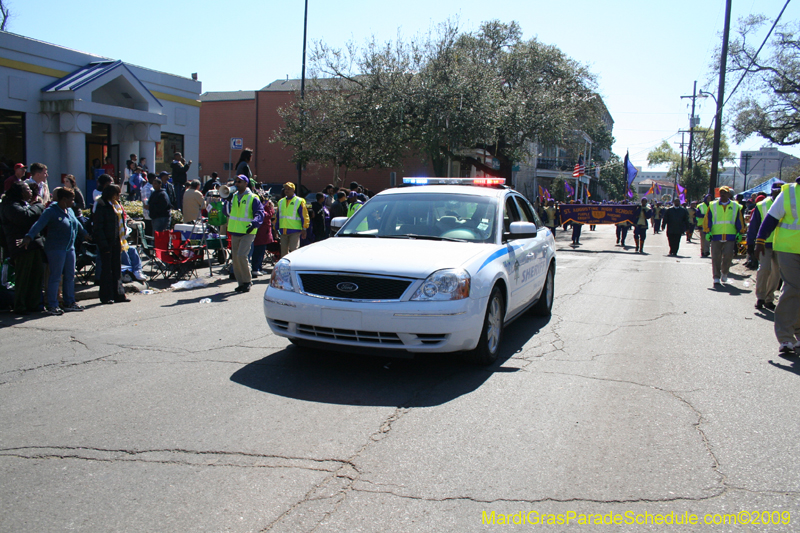 2009-Krewe-of-Mid-City-presents-Parrotheads-in-Paradise-Mardi-Gras-New-Orleans-0087