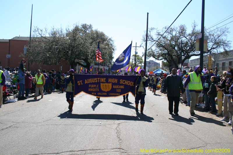 2009-Krewe-of-Mid-City-presents-Parrotheads-in-Paradise-Mardi-Gras-New-Orleans-0088