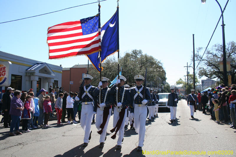 2009-Krewe-of-Mid-City-presents-Parrotheads-in-Paradise-Mardi-Gras-New-Orleans-0112