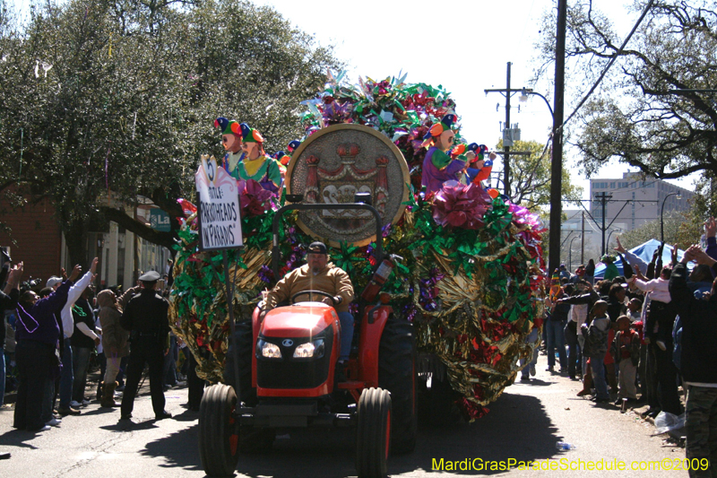 2009-Krewe-of-Mid-City-presents-Parrotheads-in-Paradise-Mardi-Gras-New-Orleans-0153