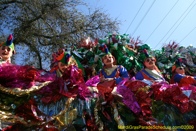 2009-Krewe-of-Mid-City-presents-Parrotheads-in-Paradise-Mardi-Gras-New-Orleans-0158
