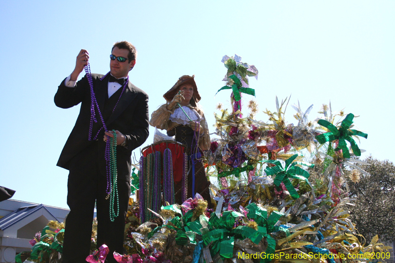 2009-Krewe-of-Mid-City-presents-Parrotheads-in-Paradise-Mardi-Gras-New-Orleans-0191