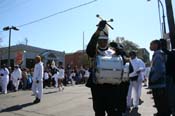 2009-Krewe-of-Mid-City-presents-Parrotheads-in-Paradise-Mardi-Gras-New-Orleans-0144