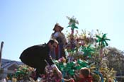 2009-Krewe-of-Mid-City-presents-Parrotheads-in-Paradise-Mardi-Gras-New-Orleans-0190