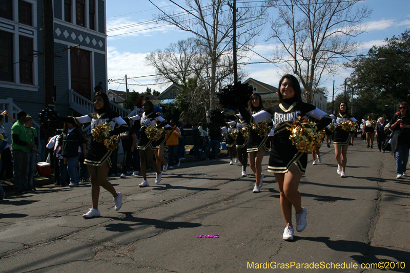 Krewe-of-Mid-City-2010-Mardi-Gras-New-Orleans-Carnival-9024