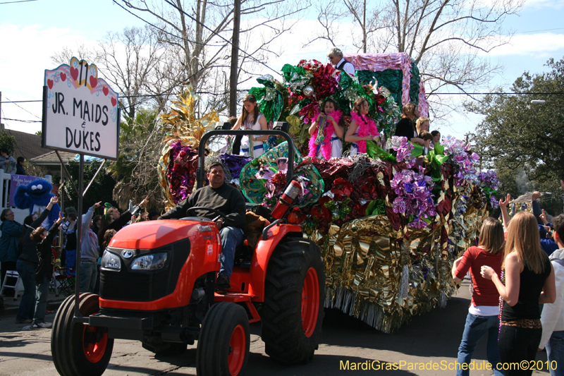 Krewe-of-Mid-City-2010-Mardi-Gras-New-Orleans-Carnival-9052