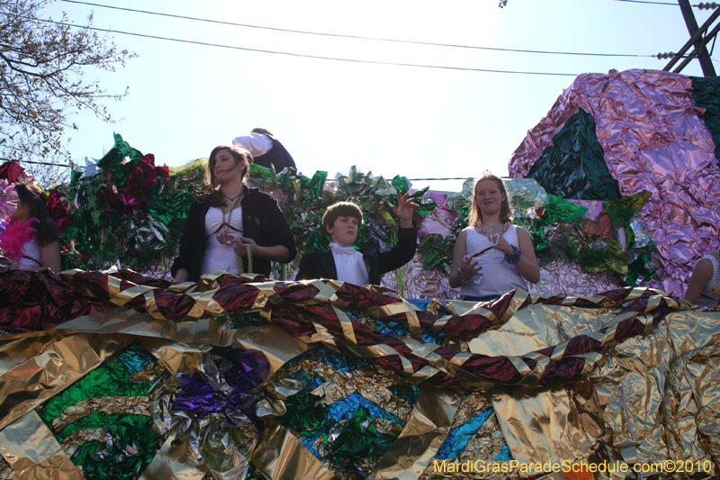 Krewe-of-Mid-City-2010-Mardi-Gras-New-Orleans-Carnival-9056