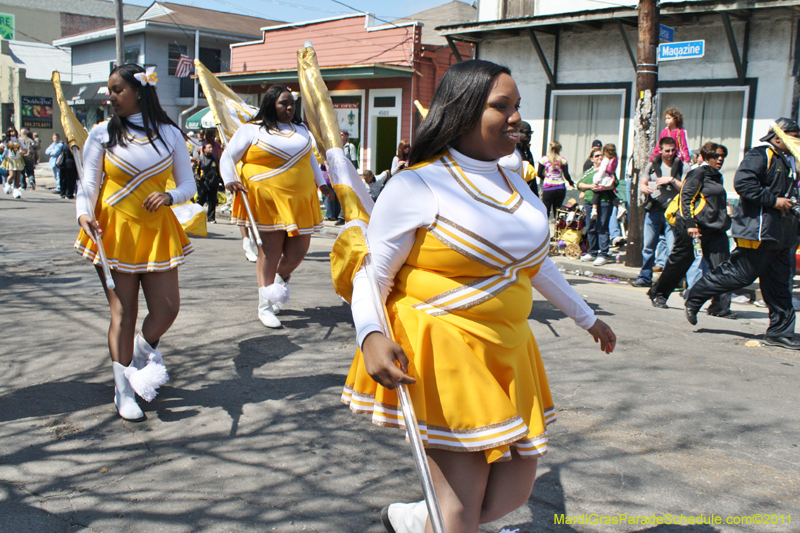 Krewe-of-Mid-City-2011-0092